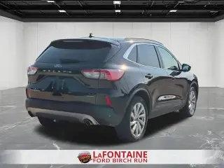Ford Escape Híbrido 2022 AWD Titanium 4 puertas SUV