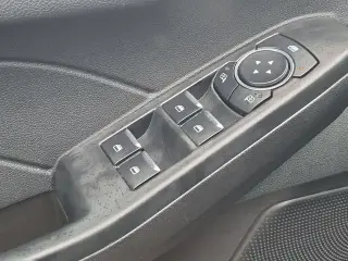 Ford Escape 2025 AWD Platinum 4 puertas SUV