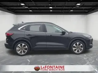 Ford Escape 2025 AWD Platinum 4 puertas SUV
