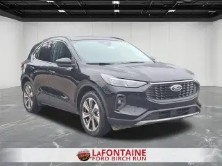 Ford Escape 2025 AWD Platinum 4 puertas SUV