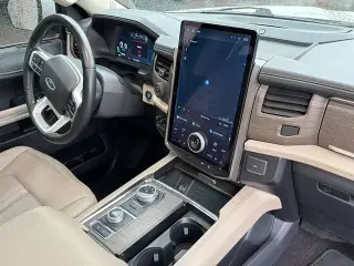 Ford Expedition 2022 4x4 Limited 4 puertas SUV