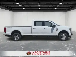 Ford F-250 Super Duty 2022 4x4 Lariat 4 puertas Cabina Crew 6.8 pies. Caja pickup