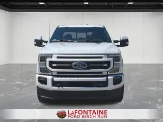 Ford F-250 Super Duty 2022 4x4 Lariat 4 puertas Cabina Crew 6.8 pies. Caja pickup