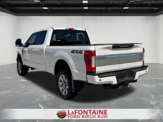 Ford F-250 Super Duty 2019 4x4 Platinum 4 puertas Cabina Crew 8 pies LB Pickup