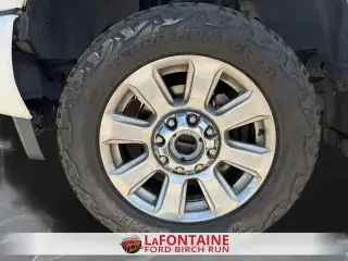 Ford F-250 Super Duty 2019 4x4 Platinum 4 puertas Cabina Crew 8 pies LB Pickup