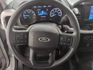 Ford F-150 2023 4x4 XLT 4 puertas SuperCrew 5.5 pies. SB