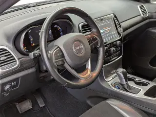 Jeep Grand Cherokee WK 2022 4x4 Laredo E 4 puertas SUV