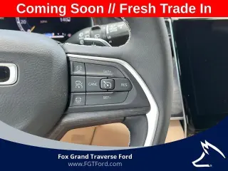 Jeep Grand Cherokee L 2025 4x4 Limited 4 puertas SUV