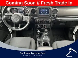 Jeep Gladiator 2022 4x4 Sport 4 puertas Crew Cab 5.0 pies. SB