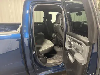 Ram 1500 2023 4x4 Big Horn 4 puertas Quad Cab 6.4 pies. Pickup SB