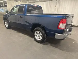 Ram 1500 2023 4x4 Big Horn 4 puertas Quad Cab 6.4 pies. Pickup SB