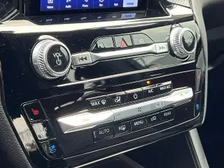 Ford Explorer 2023 AWD ST 4 puertas SUV