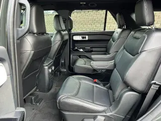Ford Explorer 2023 AWD ST 4 puertas SUV