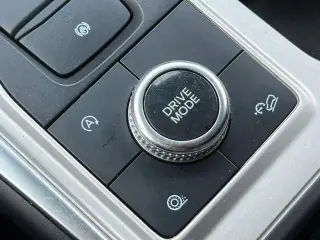 Ford Explorer 2024 AWD XLT 4 puertas SUV