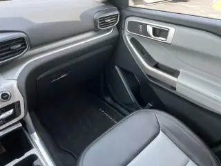 Ford Explorer 2024 AWD XLT 4 puertas SUV