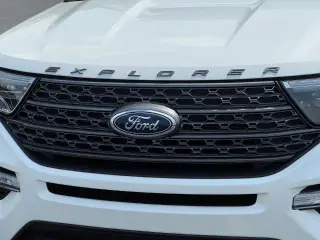 Ford Explorer 2024 AWD XLT 4 puertas SUV