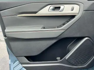 Ford Explorer 2025 AWD Active 4 puertas SUV