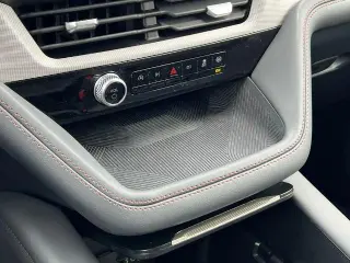 Ford Explorer 2025 AWD Active 4 puertas SUV