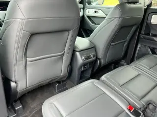 Ford Explorer 2025 AWD Active 4 puertas SUV