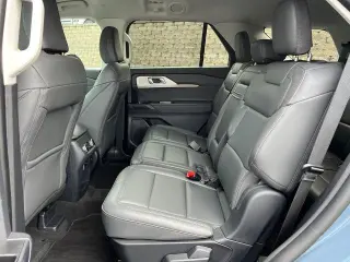 Ford Explorer 2025 AWD Active 4 puertas SUV