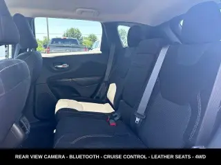 Jeep Cherokee 2015 4x4 Latitude 4 puertas SUV