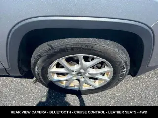 Jeep Cherokee 2015 4x4 Latitude 4 puertas SUV