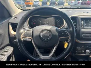 Jeep Cherokee 2015 4x4 Latitude 4 puertas SUV