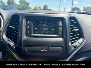 Jeep Cherokee 2015 4x4 Latitude 4 puertas SUV