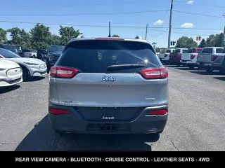 Jeep Cherokee 2015 4x4 Latitude 4 puertas SUV