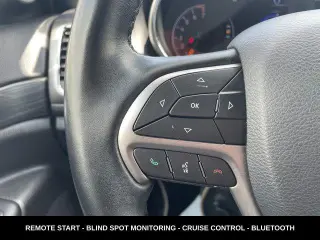 Jeep Grand Cherokee 2020 4x4 Laredo 4 puertas SUV