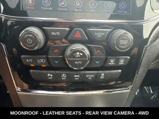 Jeep Grand Cherokee 2020 4x4 Laredo 4 puertas SUV