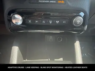 Ford Escape 2024 AWD Platinum 4 puertas SUV