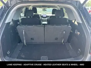 Ford Explorer 2023 AWD XLT 4 puertas SUV