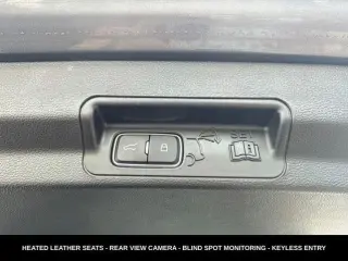 Ford Explorer 2023 AWD XLT 4 puertas SUV