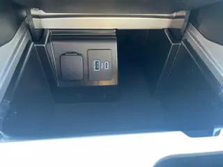 Ford Explorer 2023 AWD XLT 4 puertas SUV