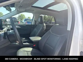 Ford Explorer 2025 AWD Active 4 puertas SUV