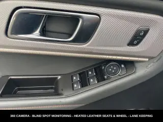 Ford Explorer 2025 AWD Active 4 puertas SUV