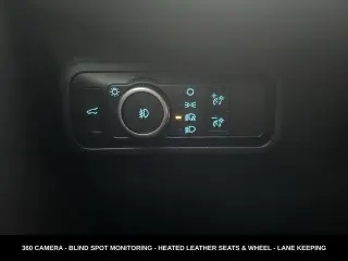 Ford Explorer 2025 AWD Active 4 puertas SUV
