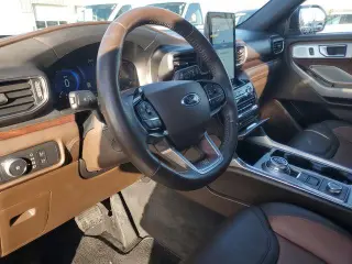 Ford Explorer 2022 AWD King Ranch 4 puertas SUV