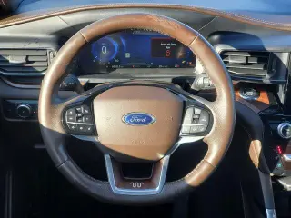 Ford Explorer 2022 AWD King Ranch 4 puertas SUV