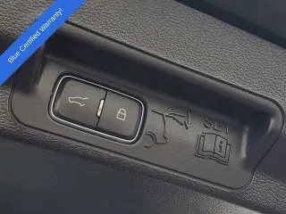 Ford Explorer 2022 AWD Base 4dr SUV
