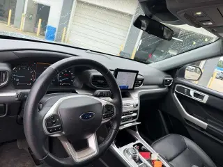 Ford Explorer 2022 AWD XLT 4 puertas SUV