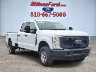 Ford F-250 Super Duty 2024 4x4 XL Cabina Doble 4 puertas 6.8 pies. Pickup
