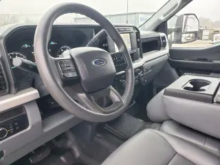 Ford F-250 Super Duty 2024 4x4 XL Cabina Doble 4 puertas 6.8 pies. Pickup