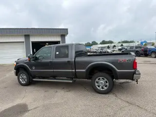 Ford F-350 Super Duty 2015 4x4 King Ranch 4 puertas Cabina Crew 6.8 pies. SB SRW Pickup