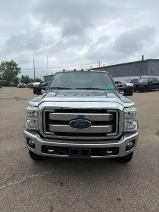 Ford F-350 Super Duty 2015 4x4 King Ranch 4 puertas Cabina Crew 6.8 pies. SB SRW Pickup