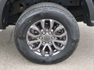 Ford Ranger 2022 4x4 XLT 4 puertas SuperCrew 5.1 pies. SB