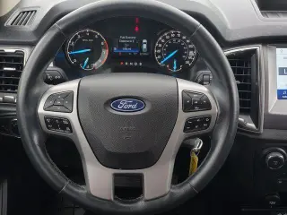 Ford Ranger 2023 4x4 XLT 4 puertas SuperCrew 5.1 pies SB