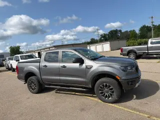 Ford Ranger 2023 4x4 XLT 4 puertas SuperCrew 5.1 pies SB