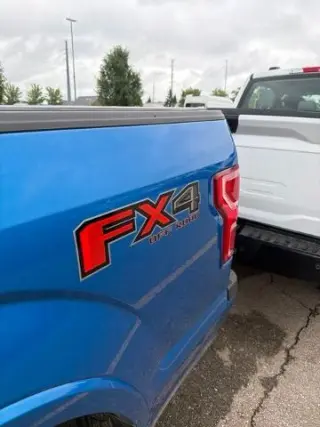 Ford F-150 2020 4x4 XLT 4 puertas SuperCrew 5.5 pies. SB